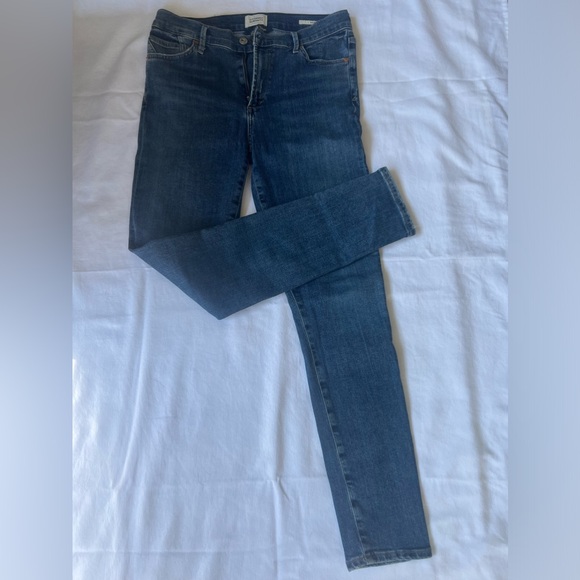 Citizens of Humanity Mid Rise Rocket Ankle Jean. Size 28. - Picture 2 of 5